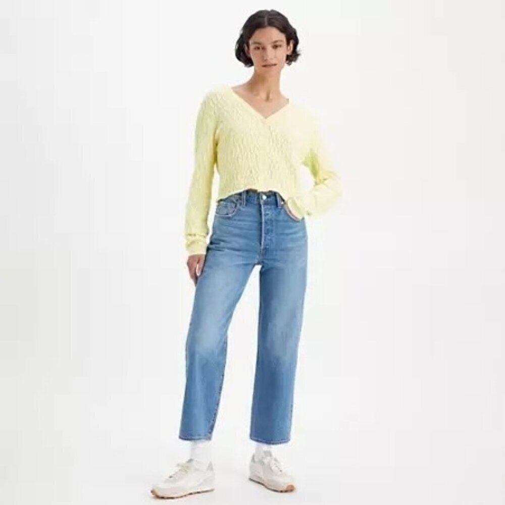 Levi's Light Blue Straight Leg Women's Jeans